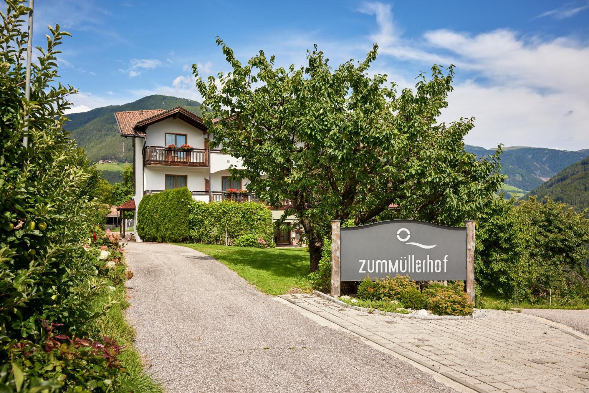 Ferienpension Zummuellerhof Natz-Schabs المظهر الخارجي الصورة